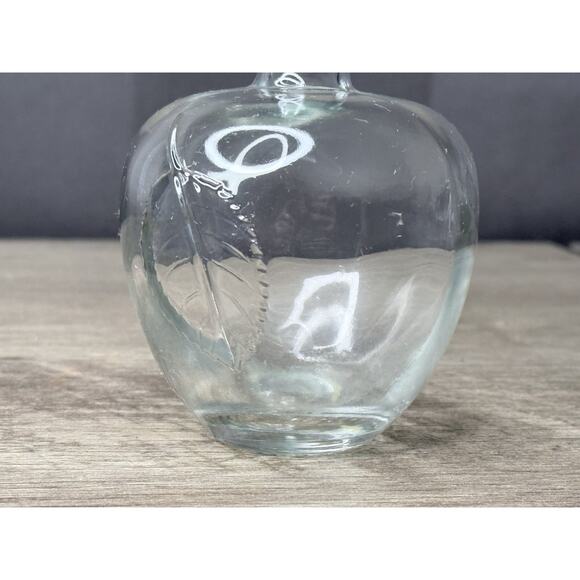 5" Vintage Shaped Glass Decanter Apple No Chips or Cracks - Picture 2 of 6